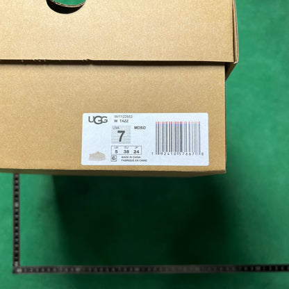 UGG