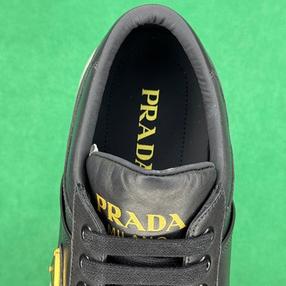 Prada - Downtown