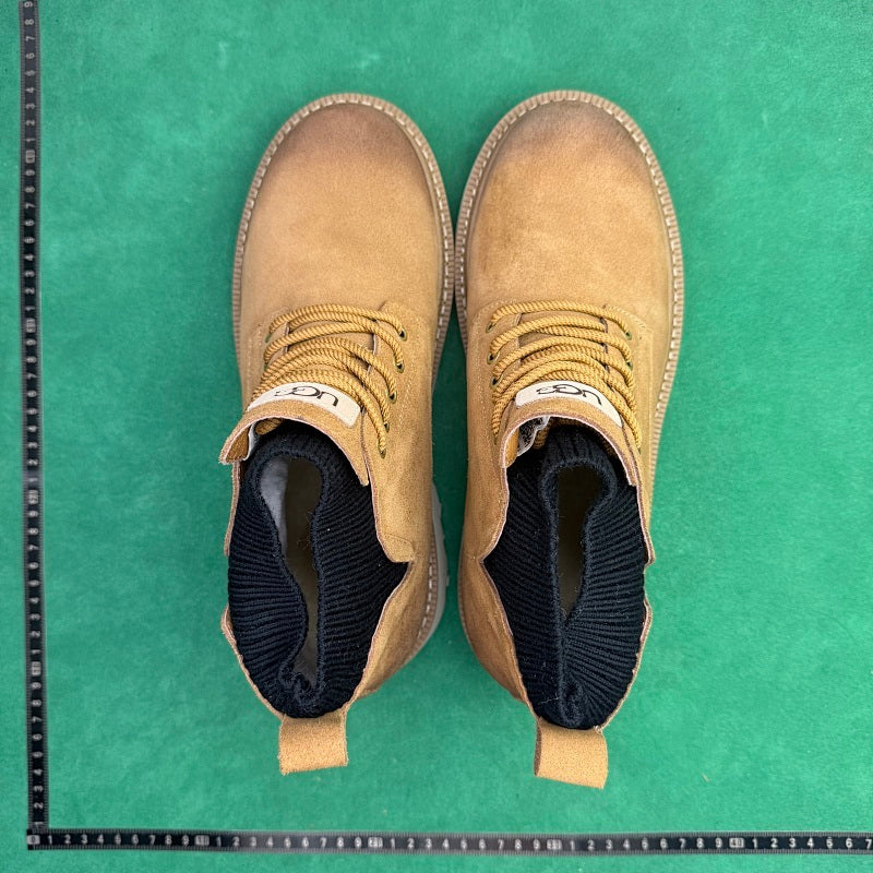 UGG