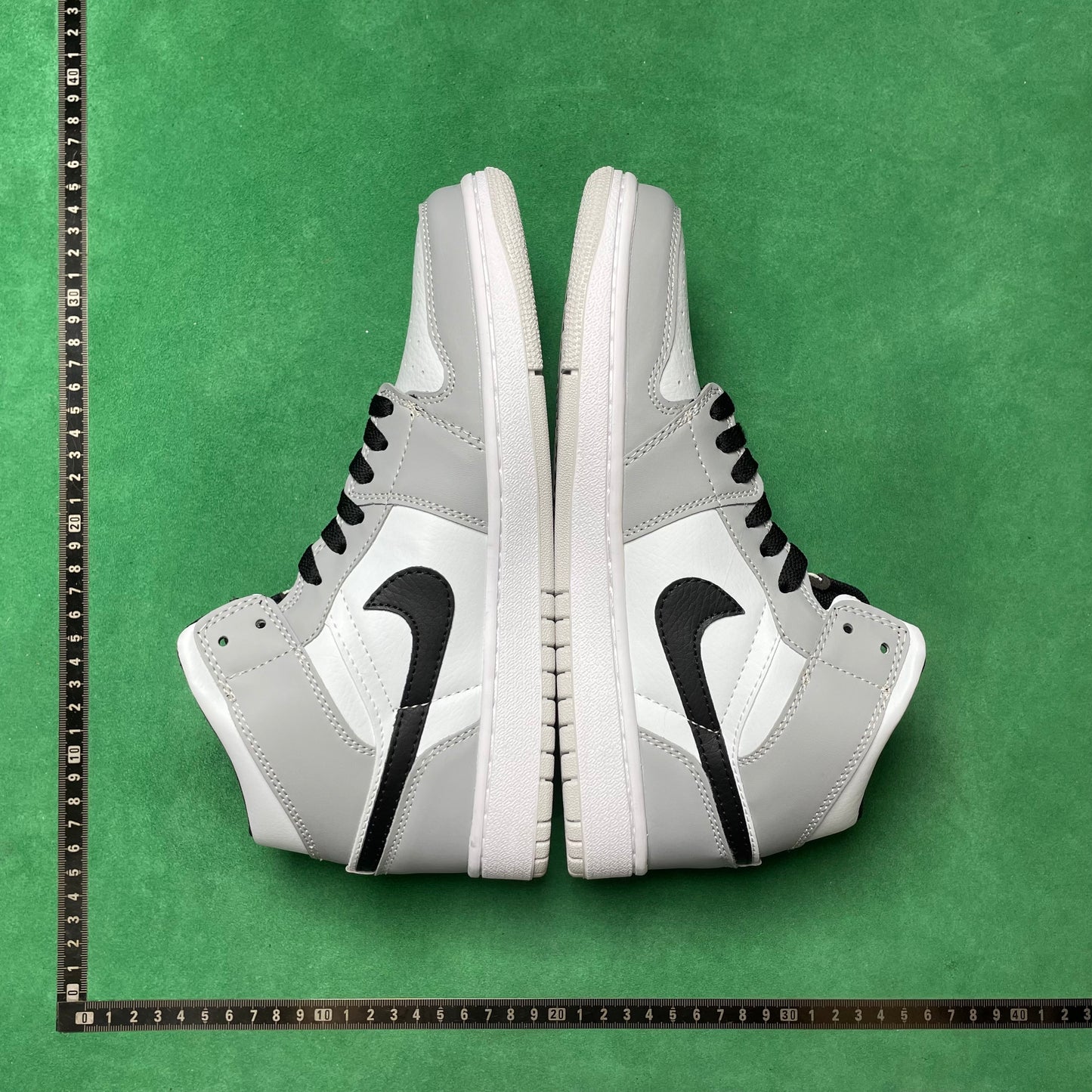 Air Jordan 1