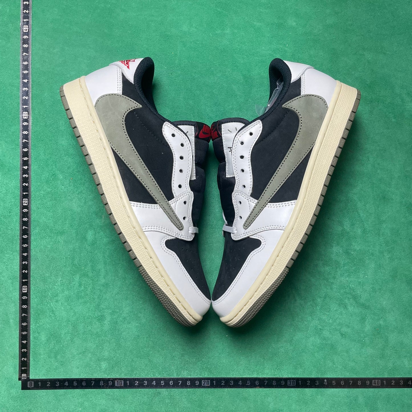Air Jordan 1