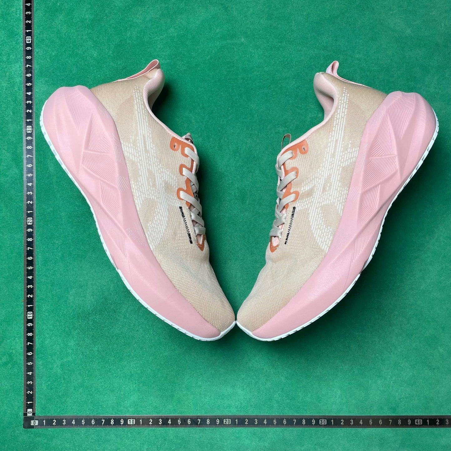 Asics Novablast 5