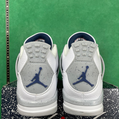 Air Jordan 4 Retro