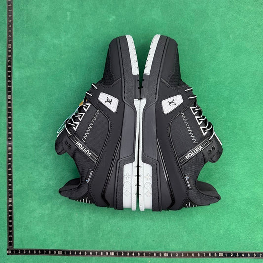 Louis Vuitton  - TT Trainer