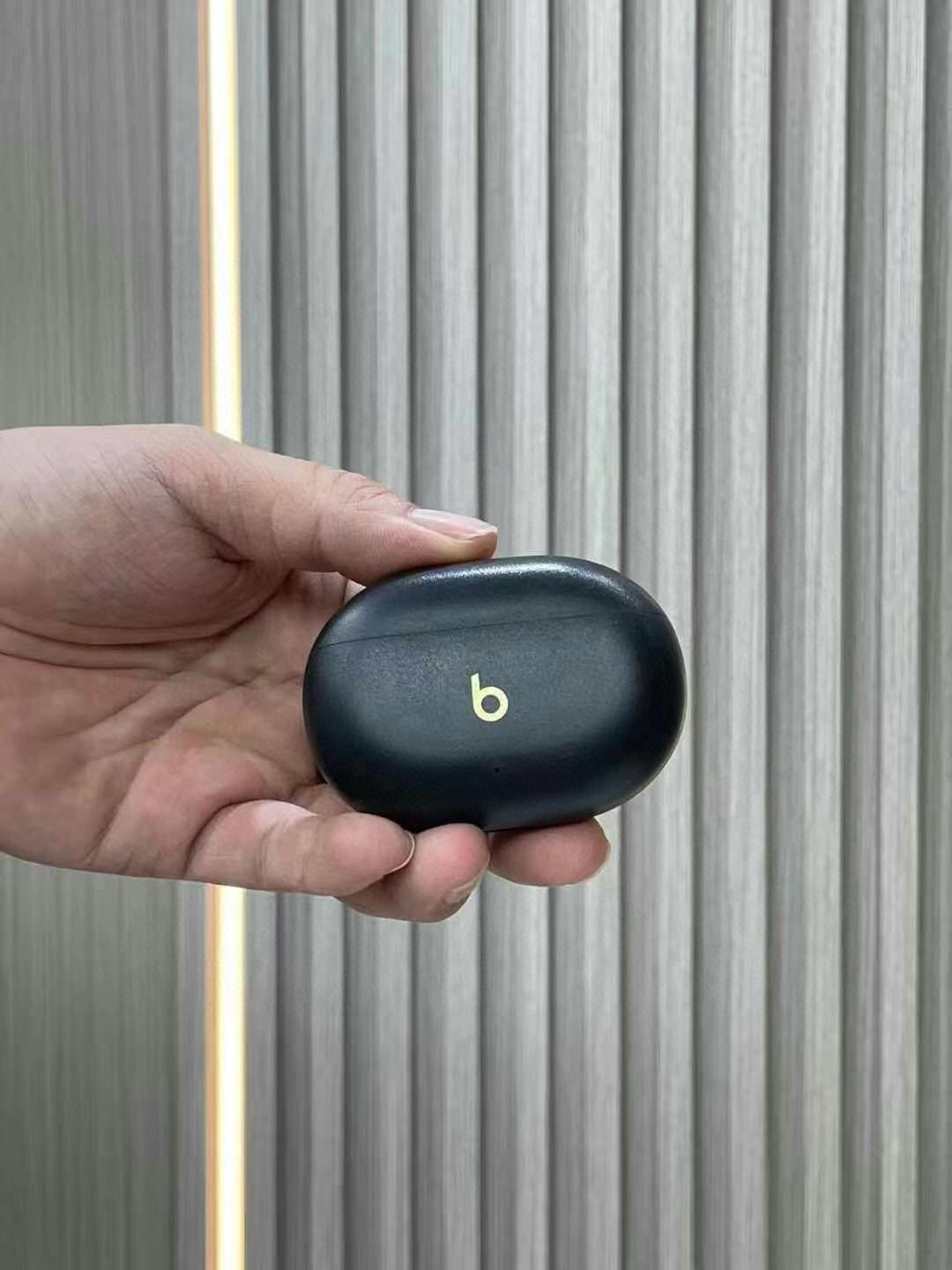 Beats Studio buds +