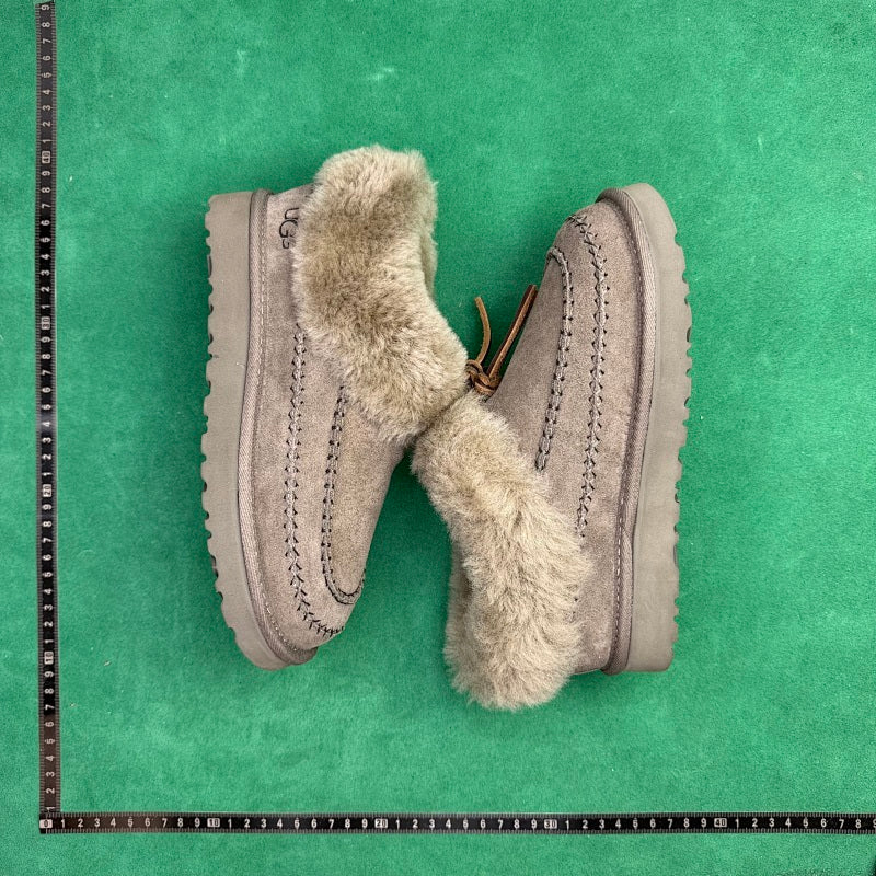 UGG