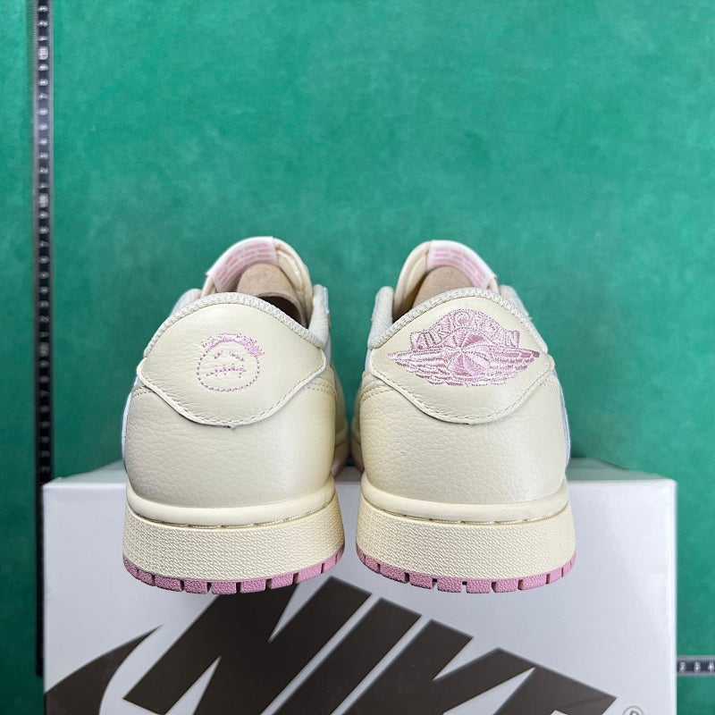 Air Jordan 1