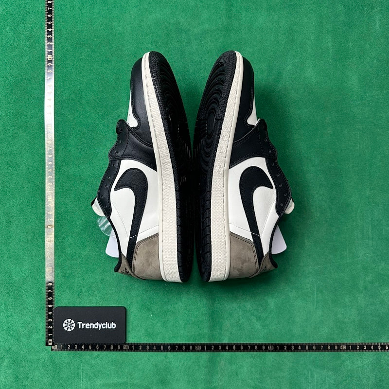 Air Jordan 1