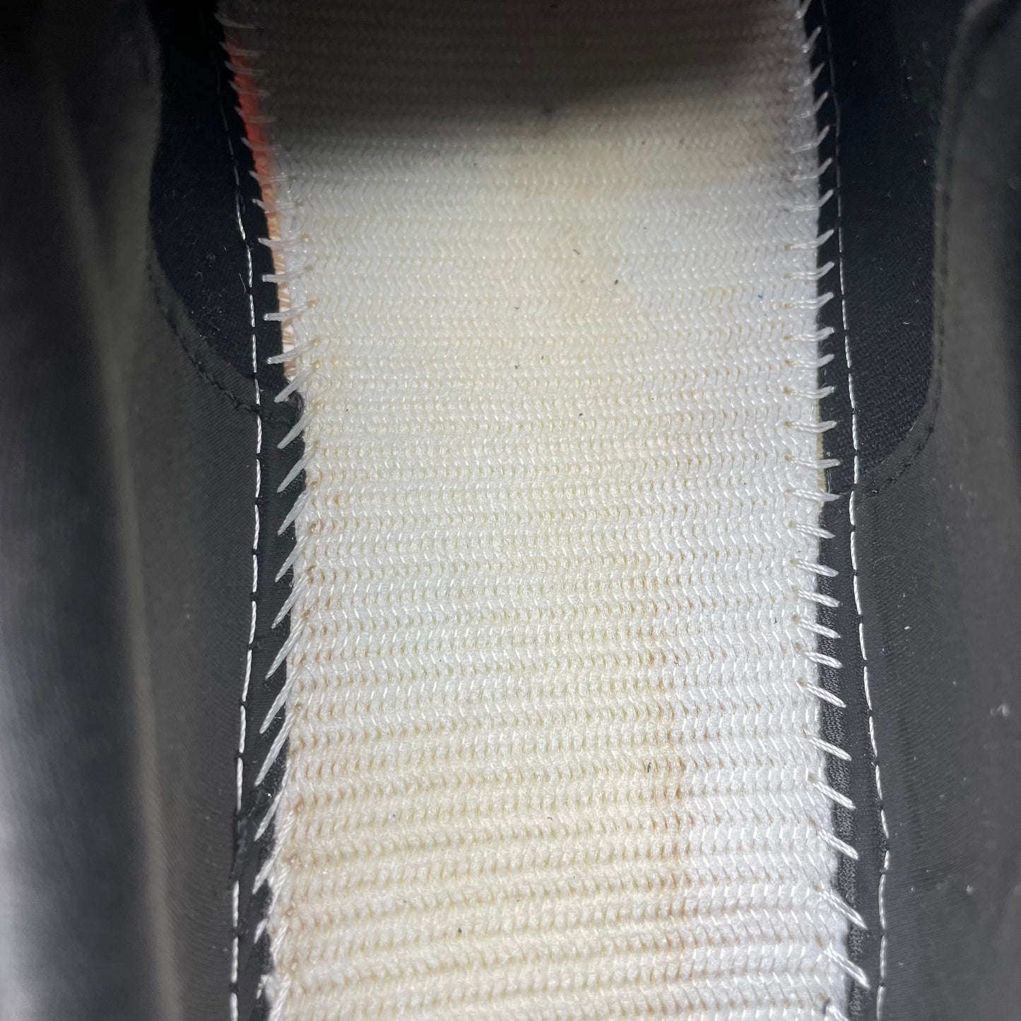 OffWhite - Gym Shoes Lover