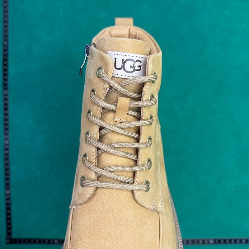 UGG