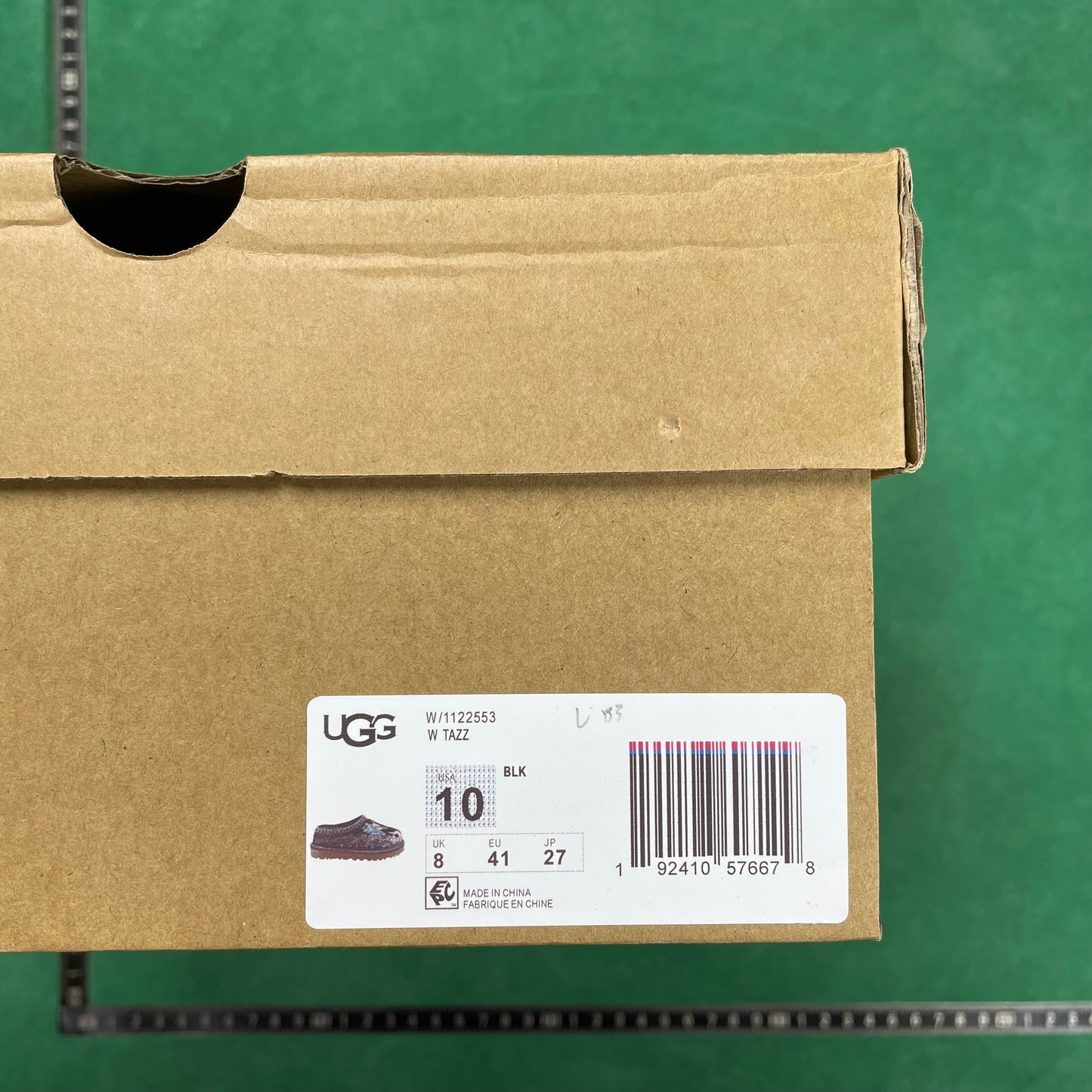 UGG