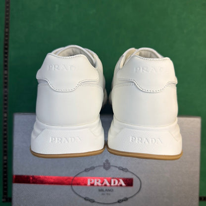 Prada - Prax