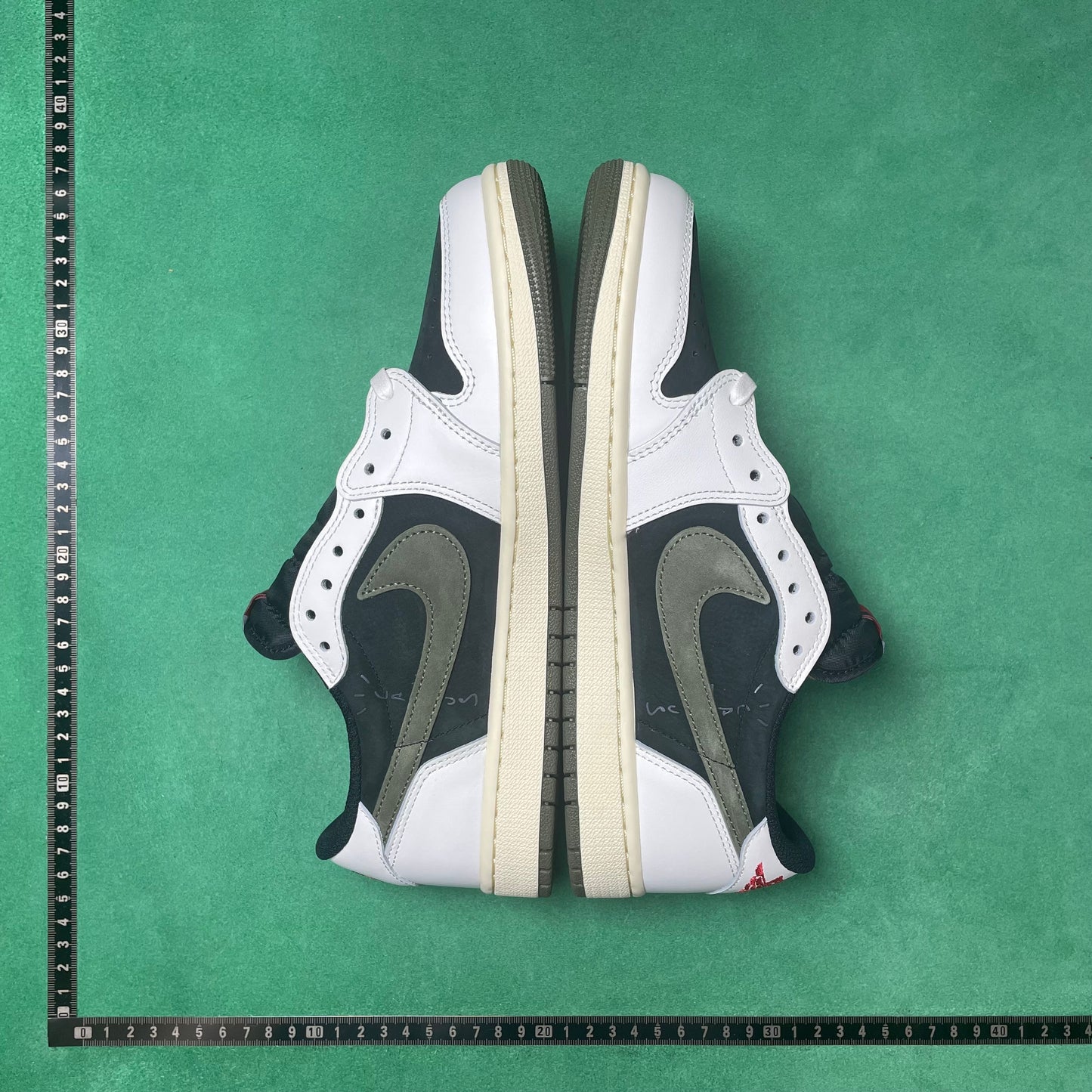 Air Jordan 1