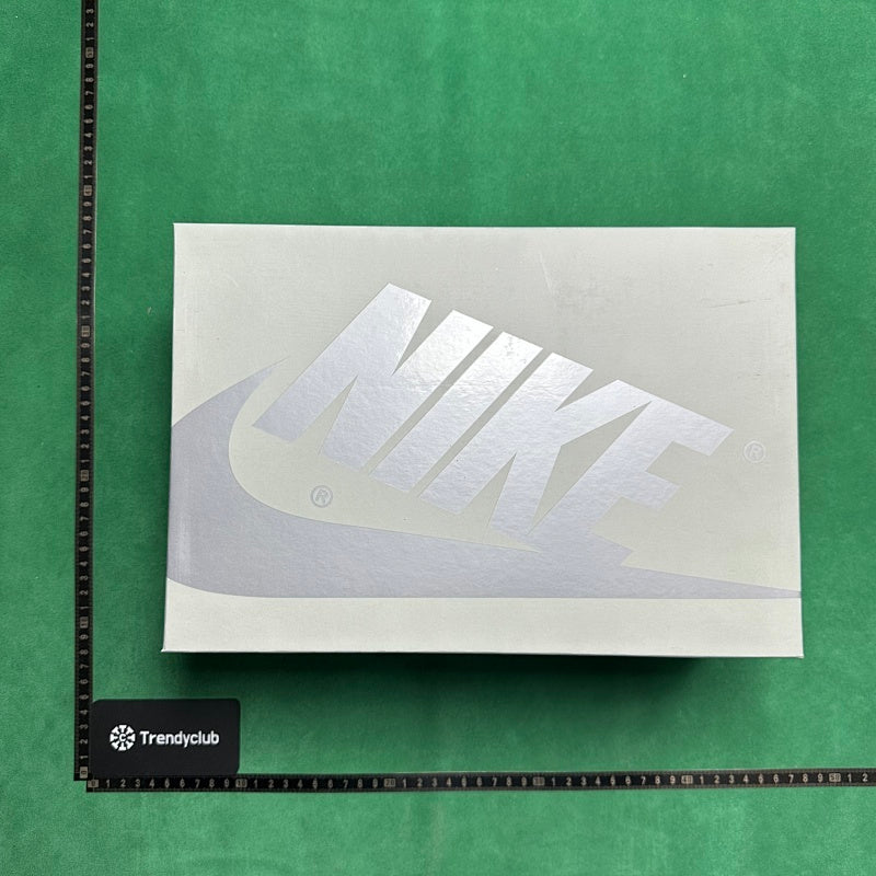 Air Jordan 1
