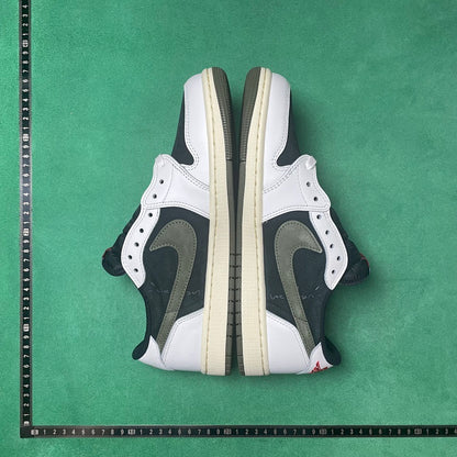 Air Jordan 1