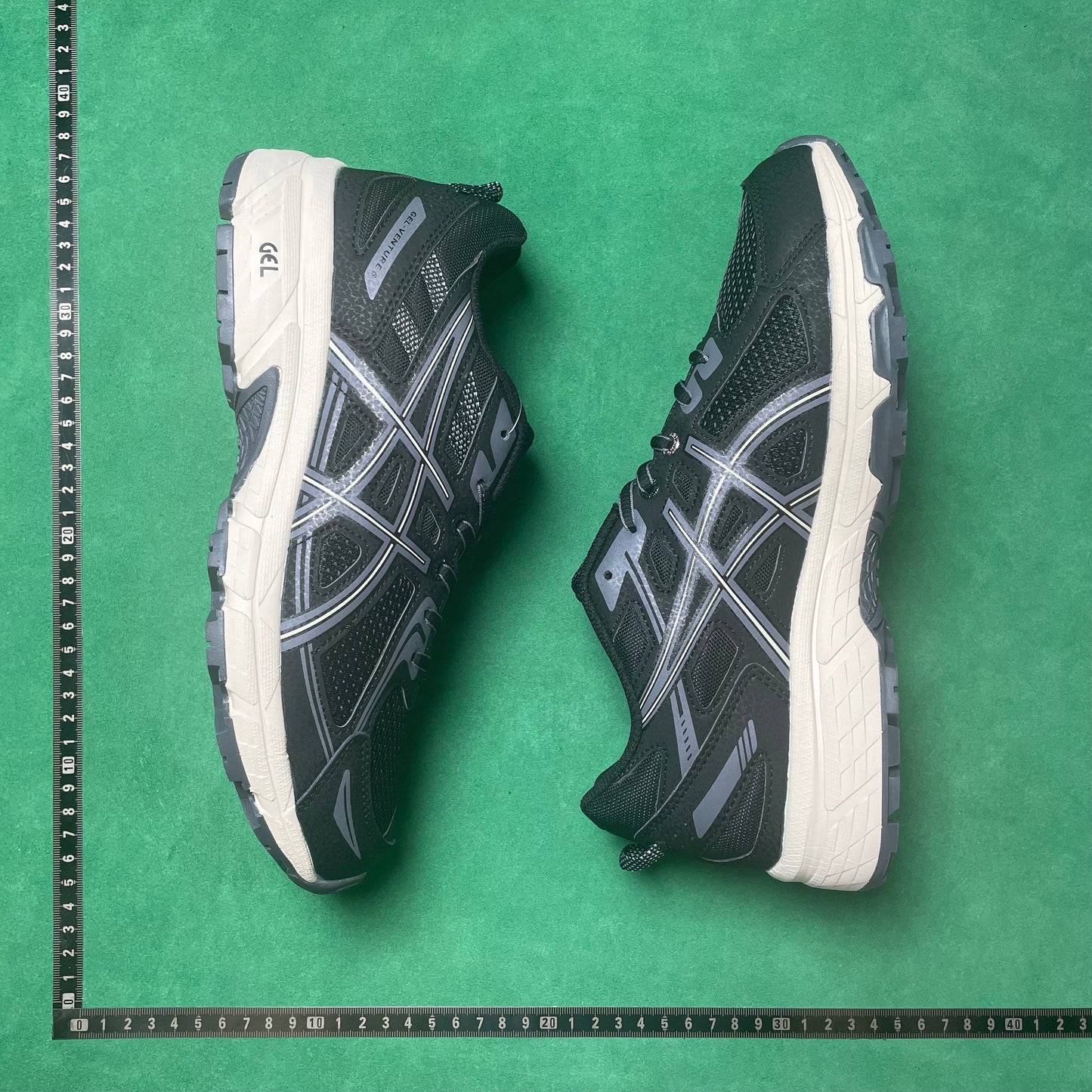 Asics Gel- Venture 6