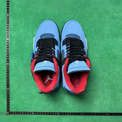 Air Jordan 4 Retro