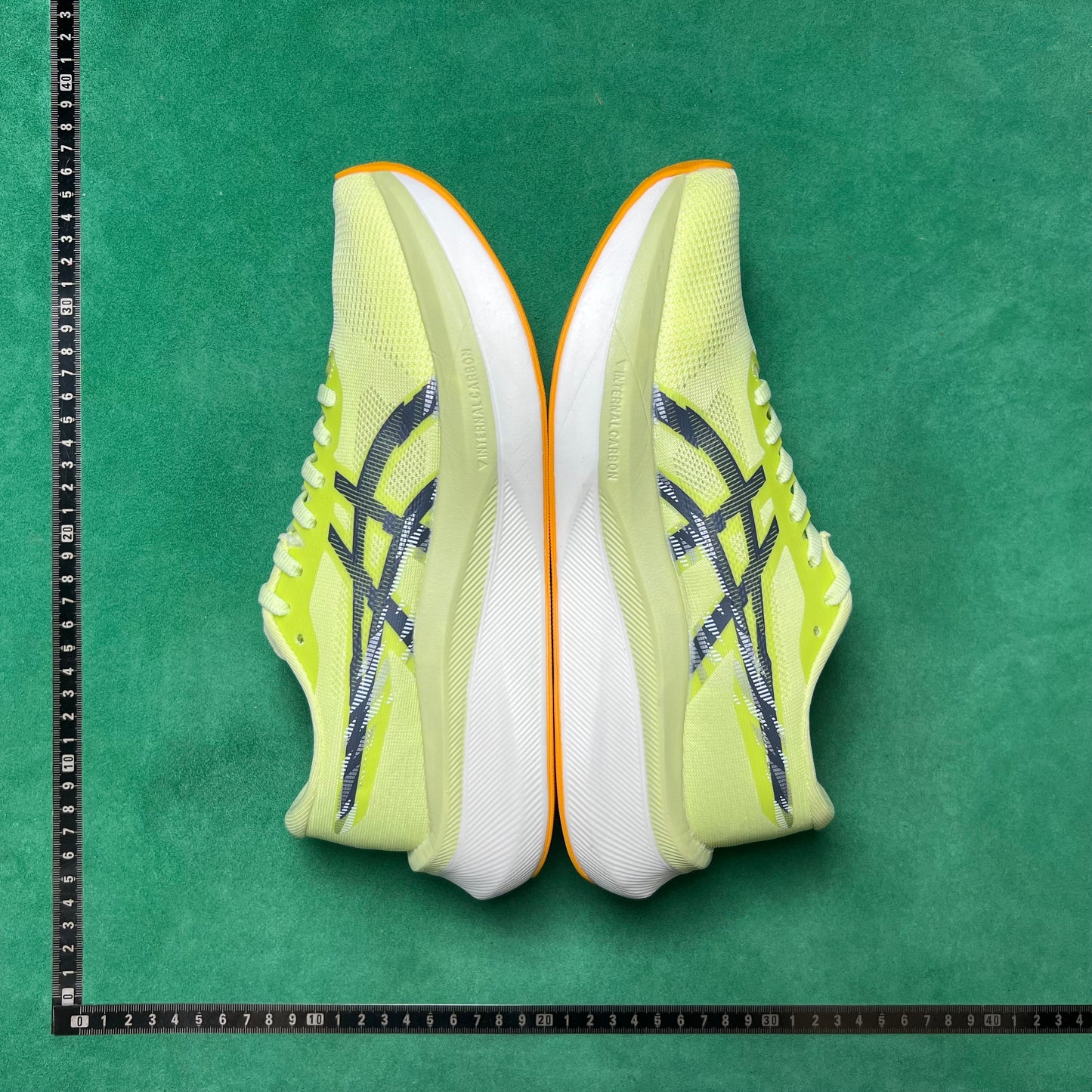 Asics Magic Speed 4