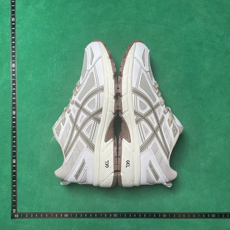 Asics Venture 6