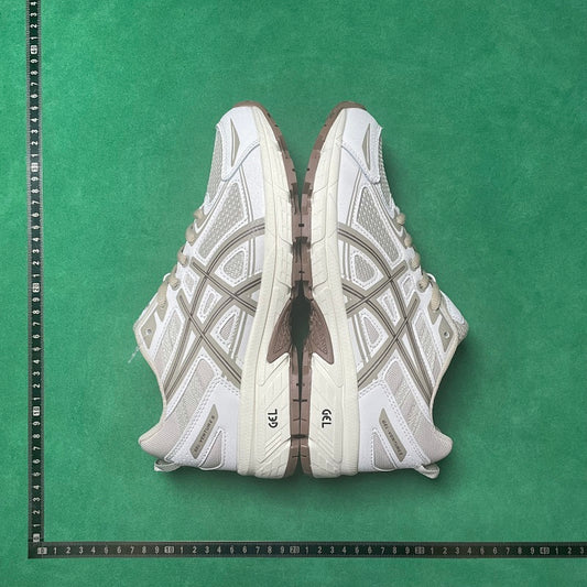 Asics Venture 6