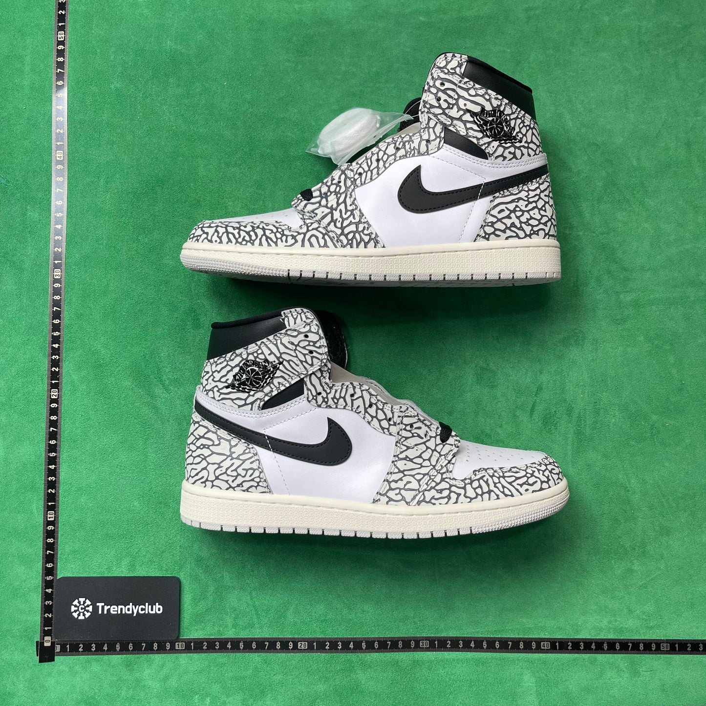 Air Jordan 1