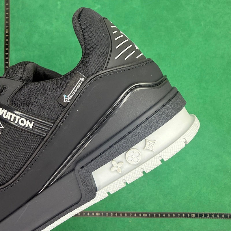 Louis Vuitton  - TT Trainer