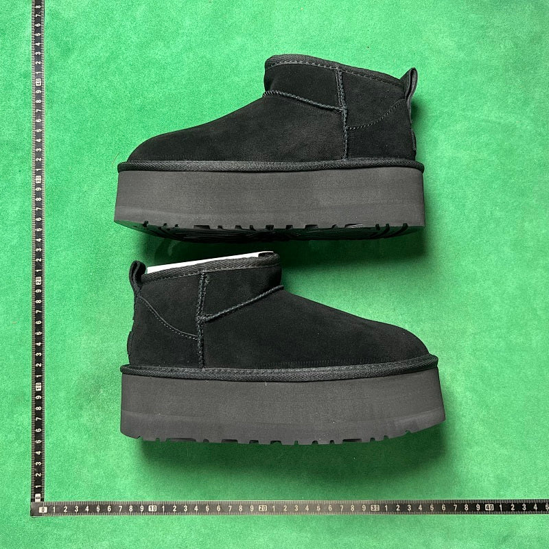 UGG