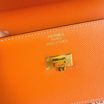 Hermès