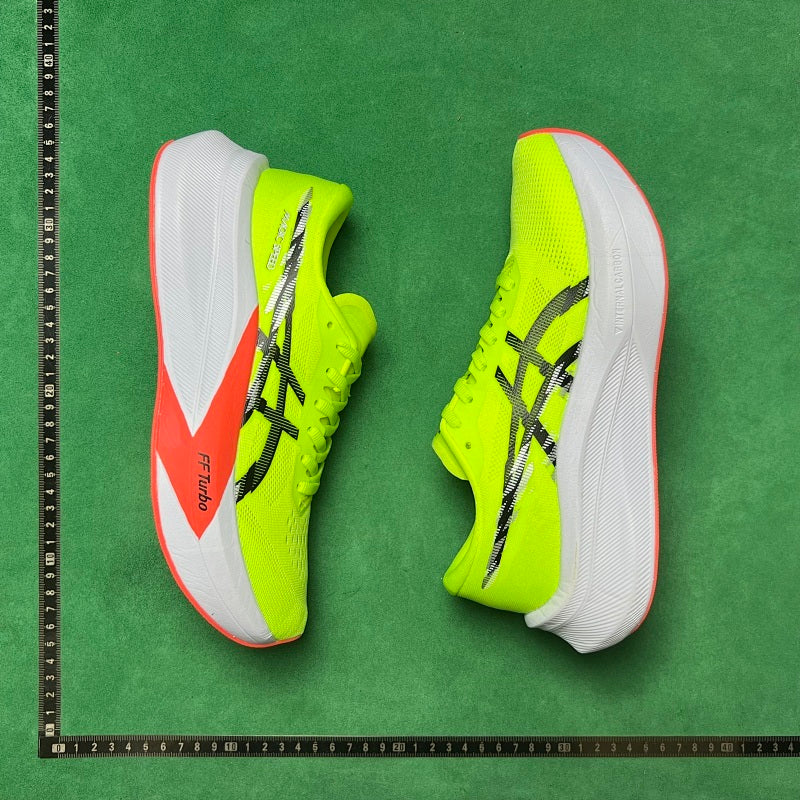 Asics Magic Speed 4