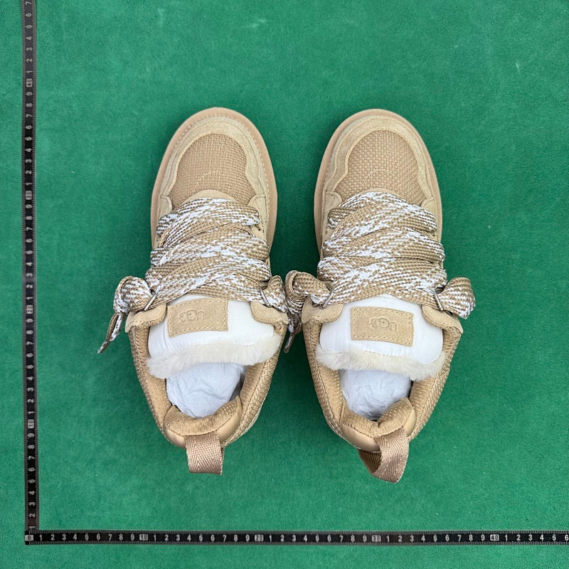 UGG