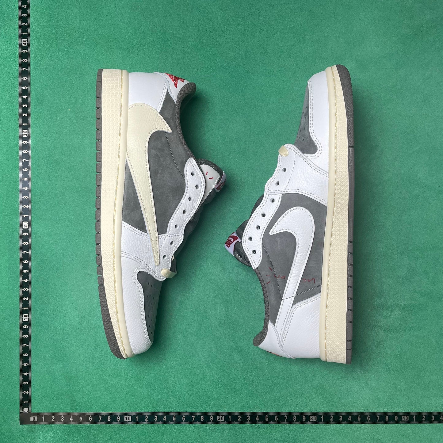 Air Jordan 1