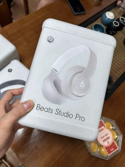 Beats Studio Pro