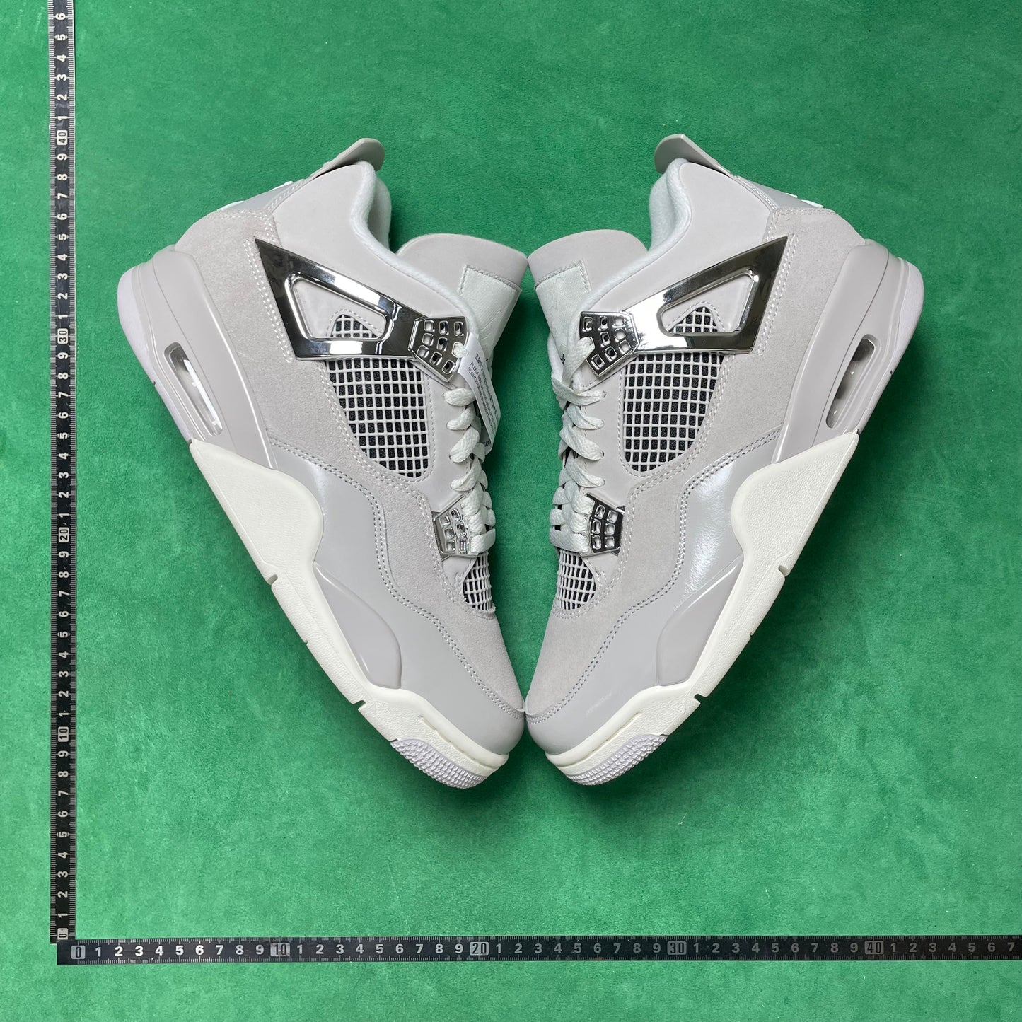 Air Jordan 4 WMNS Retro Sp