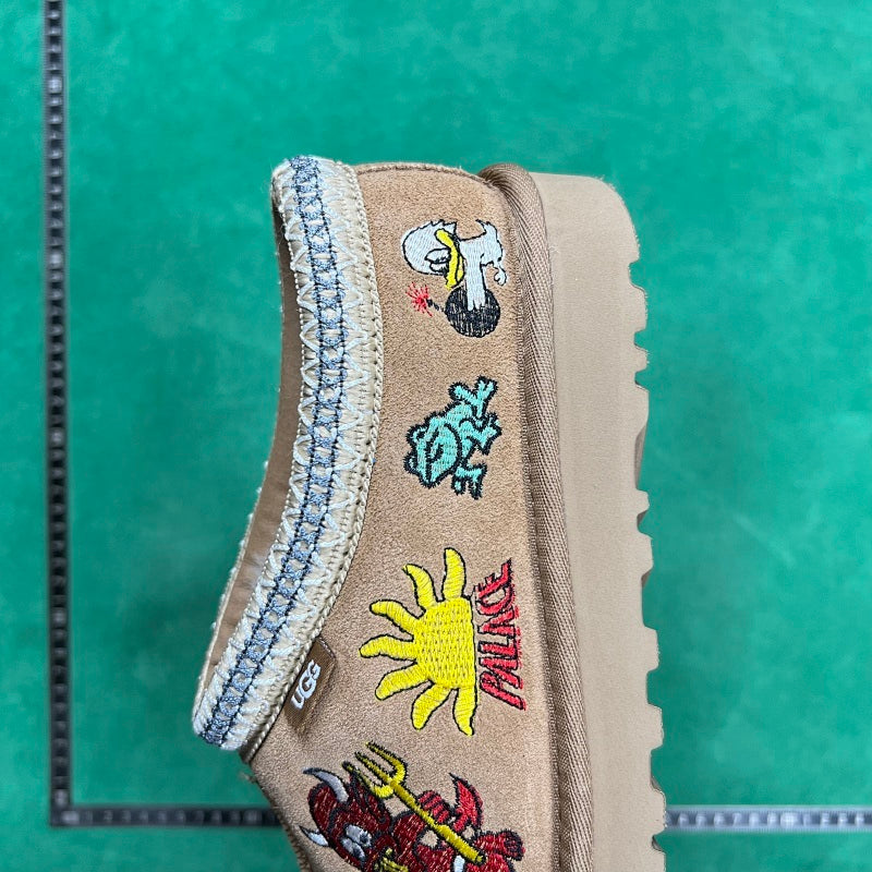 UGG