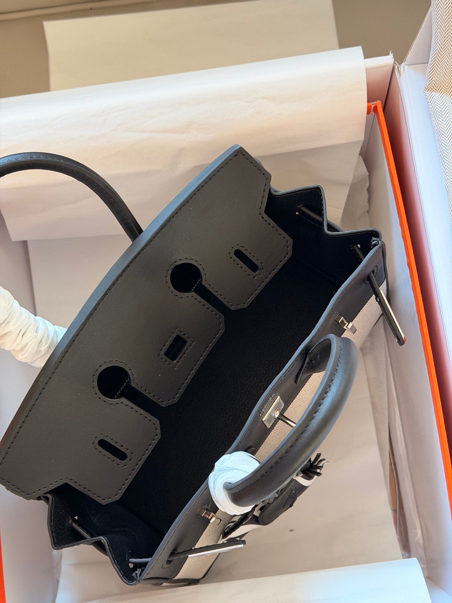 Hermès