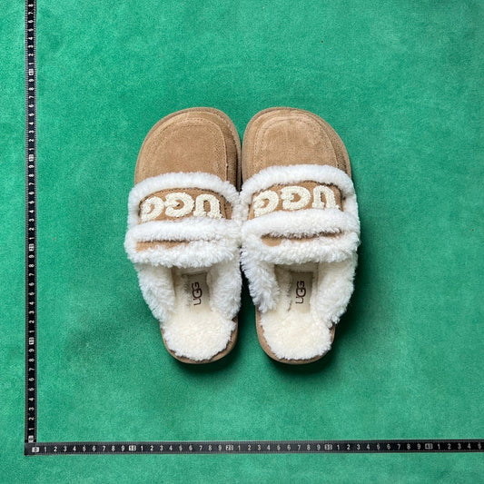 UGG