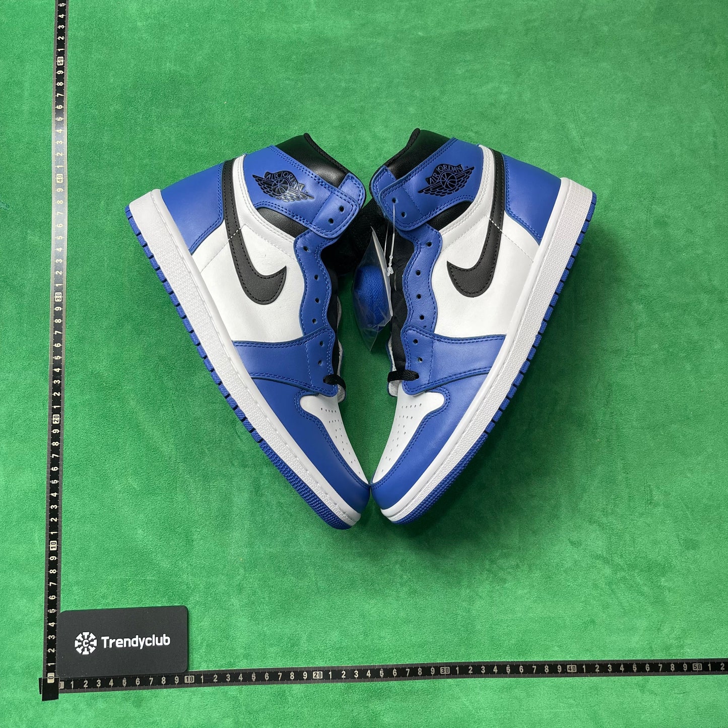 Air Jordan 1