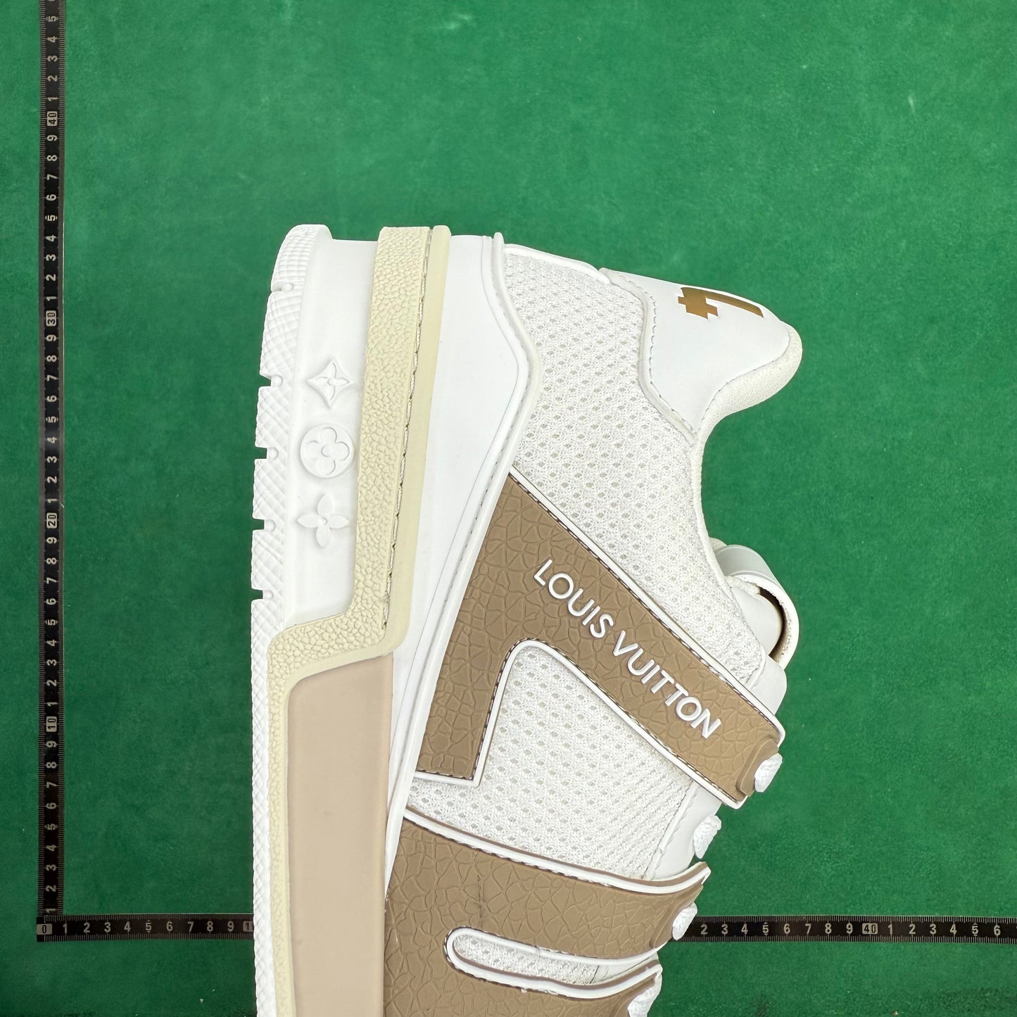 Louis Vuitton - BD Trainer
