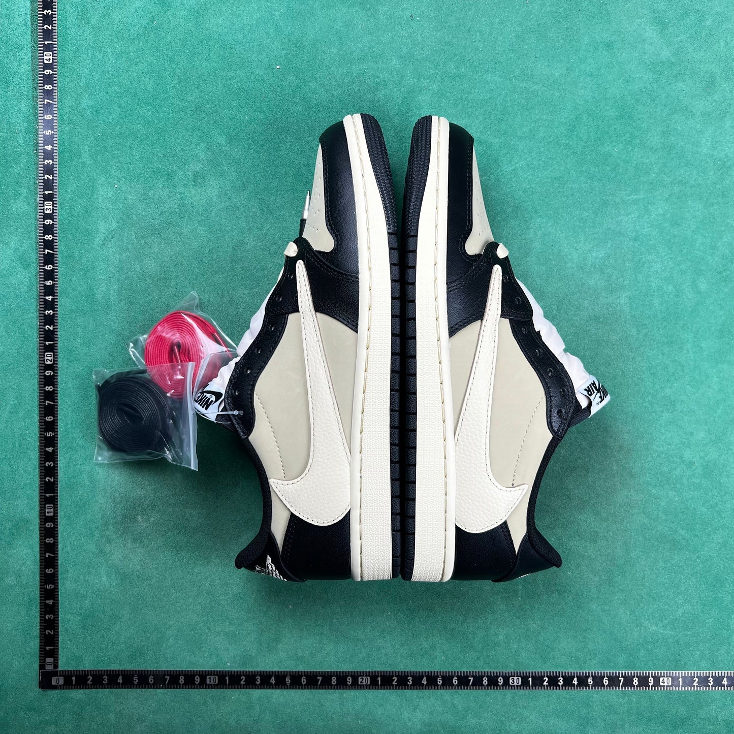 Air Jordan 1