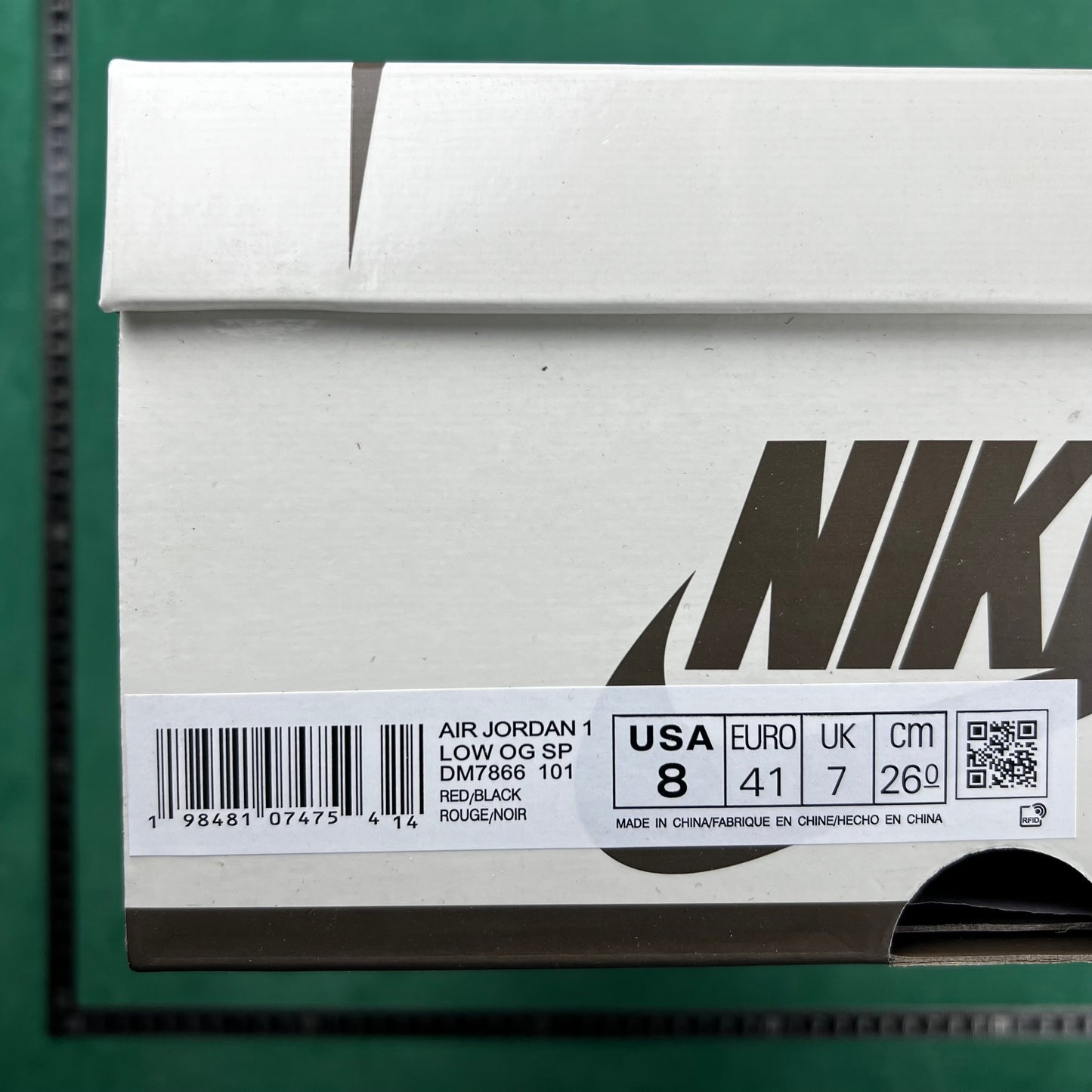 Air Jordan 1