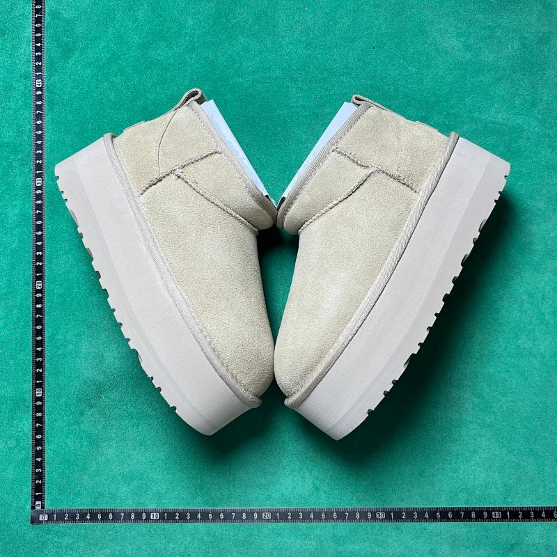 UGG