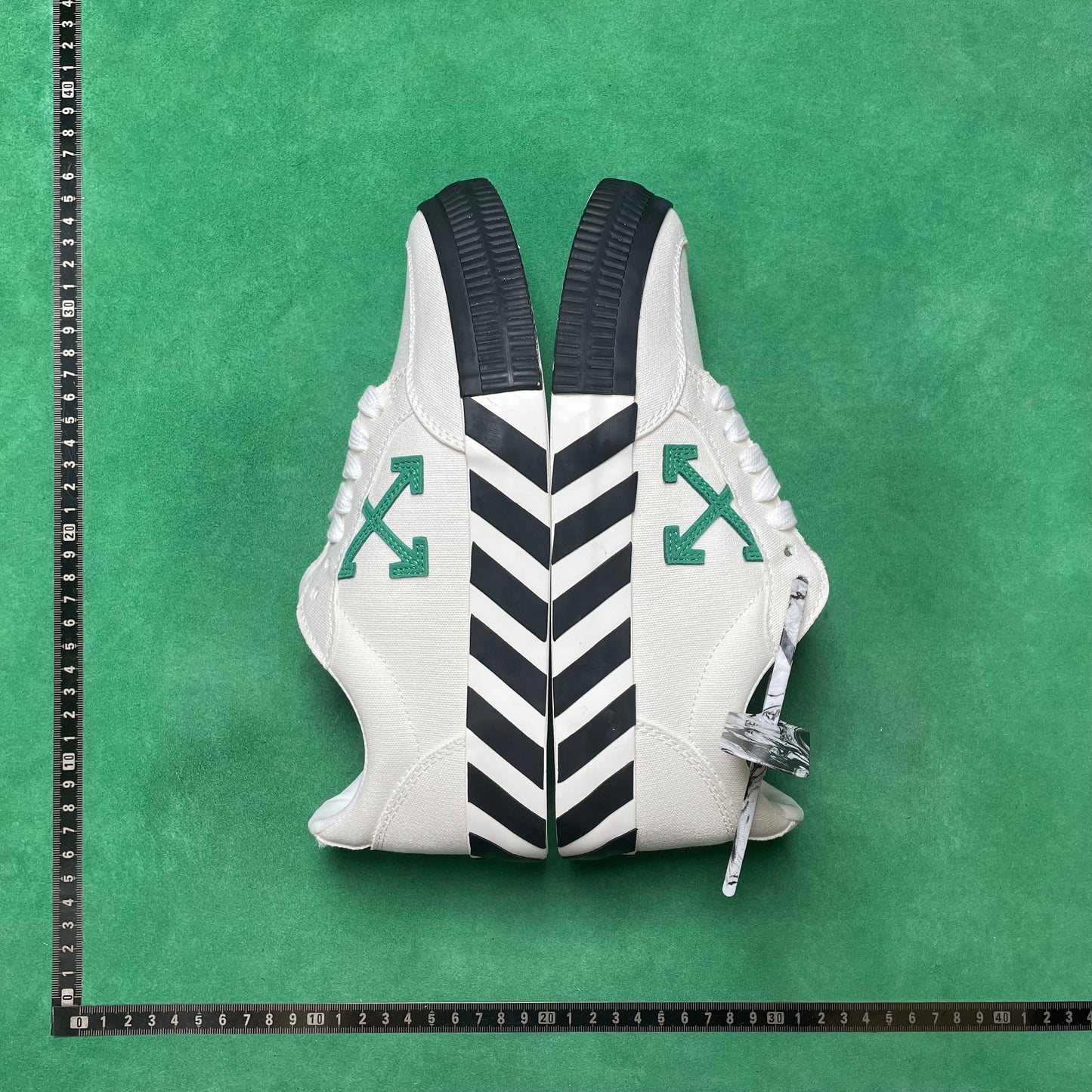 OffWhite - Gym Shoes Lovers