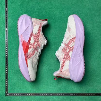 Asics Gel- Novablast 5 LE