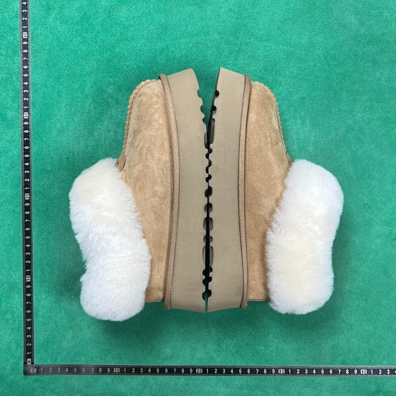 UGG