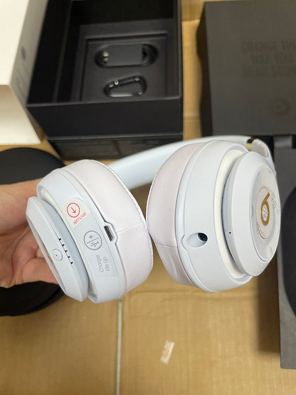 Beats Studio 3 wireless