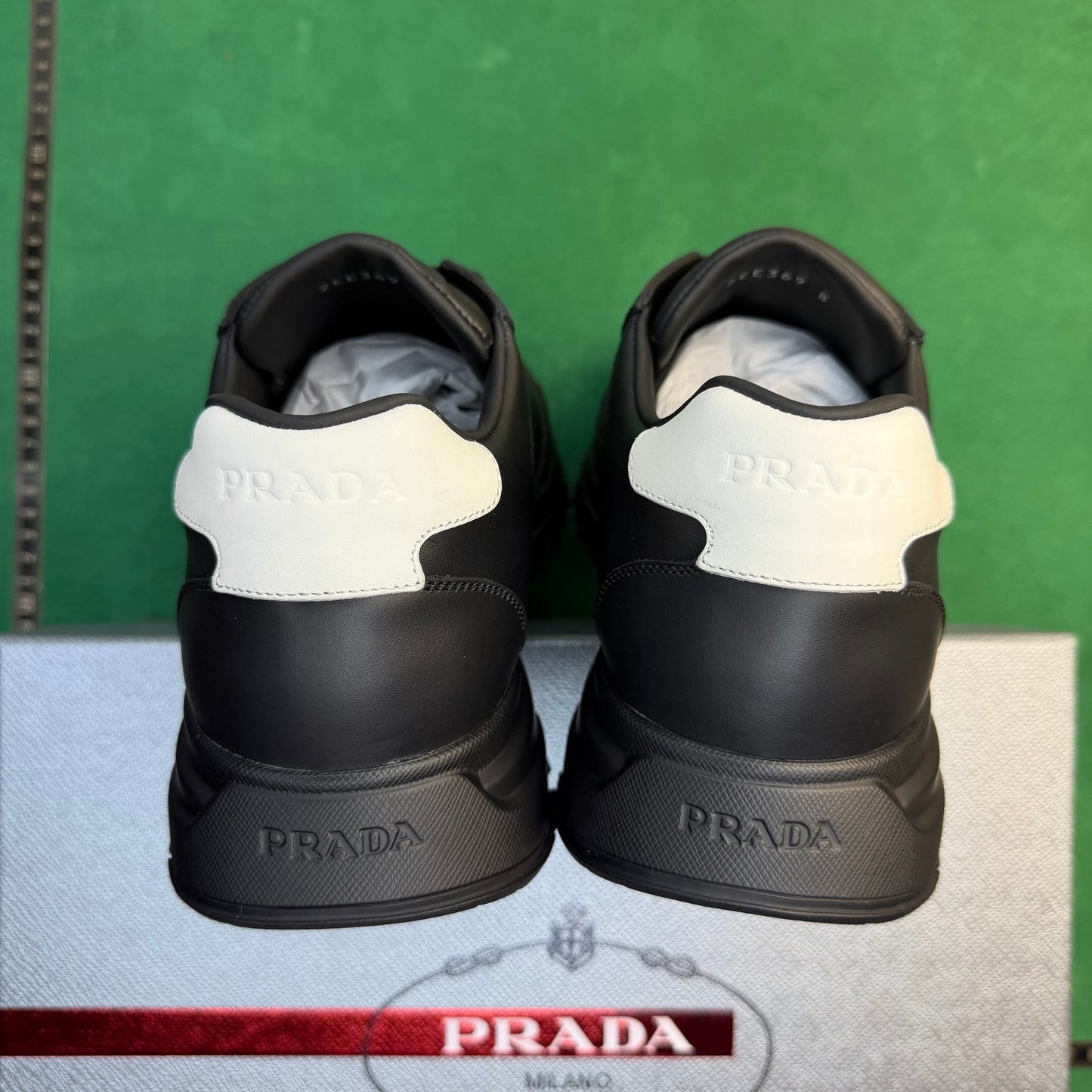Prada - Prax 01