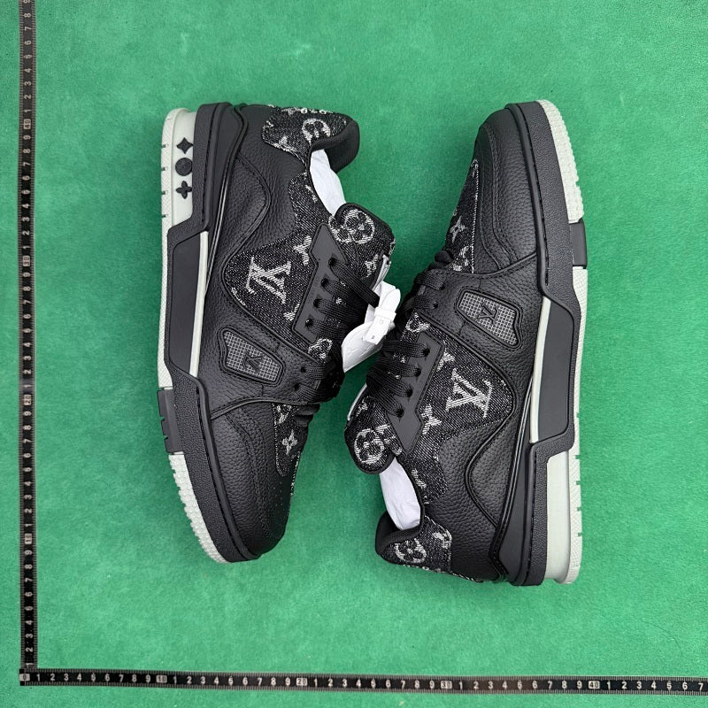 Louis Vuitton  - TT Trainer