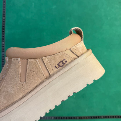 UGG