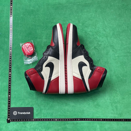Air Jordan 1