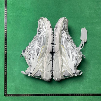 OffWhite - Be Right Back